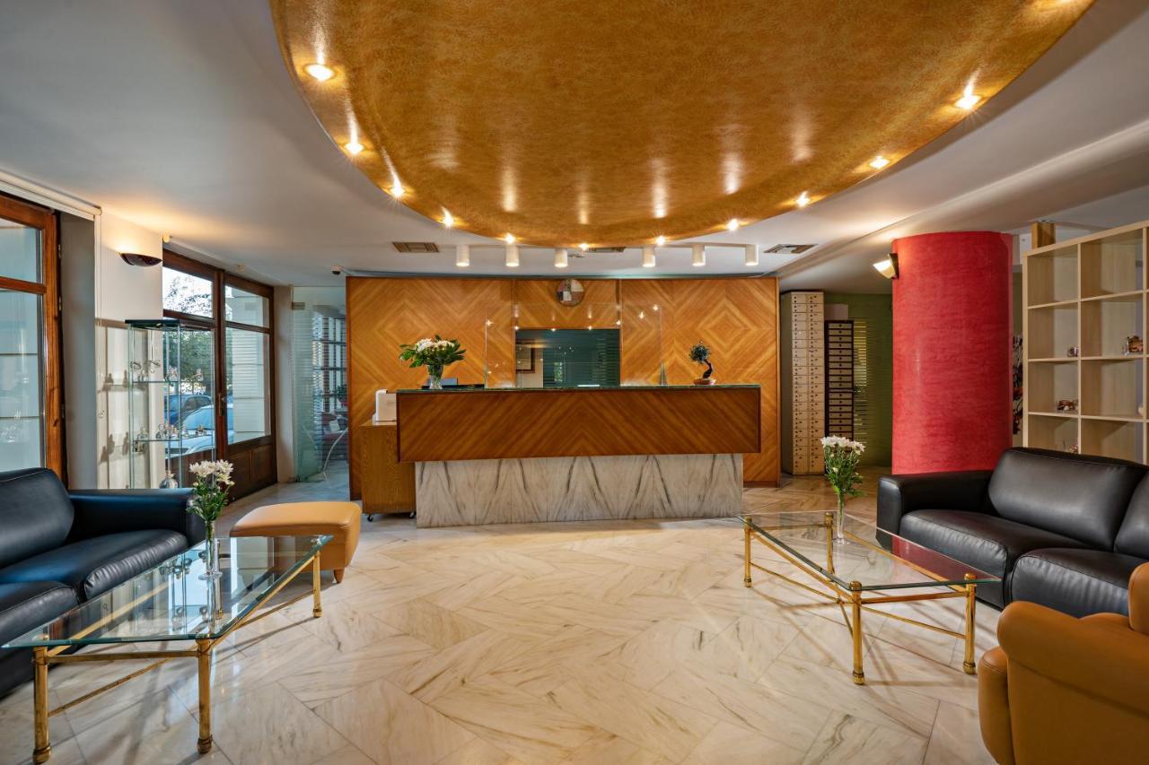 Hotel Brascos Rethymno  Bagian luar foto