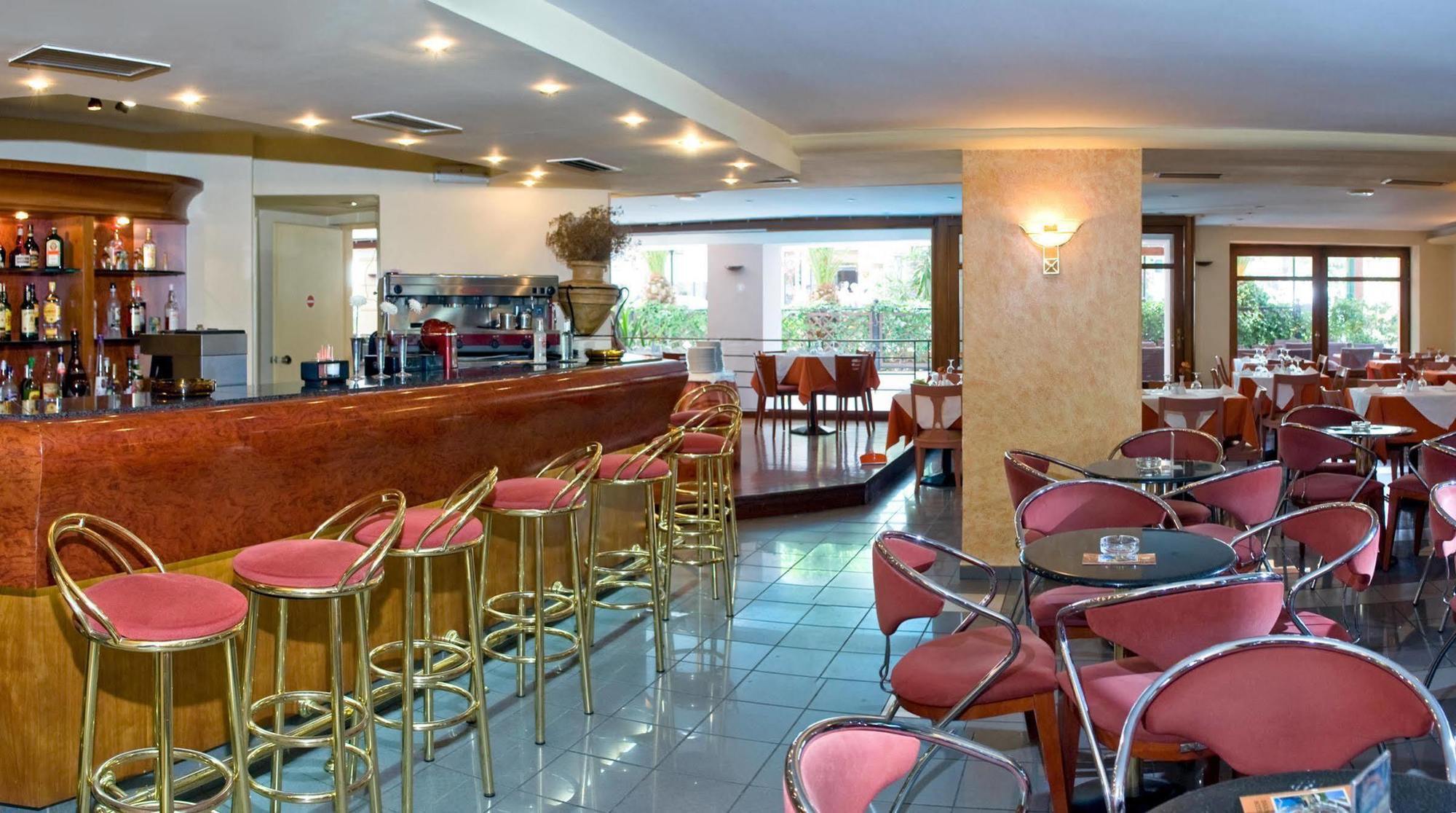 Hotel Brascos Rethymno  Bagian luar foto